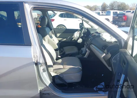 2014 Subaru Forester 2.5I Premium z USA, uszkodzony, nr VIN JF2SJAECXEH542229